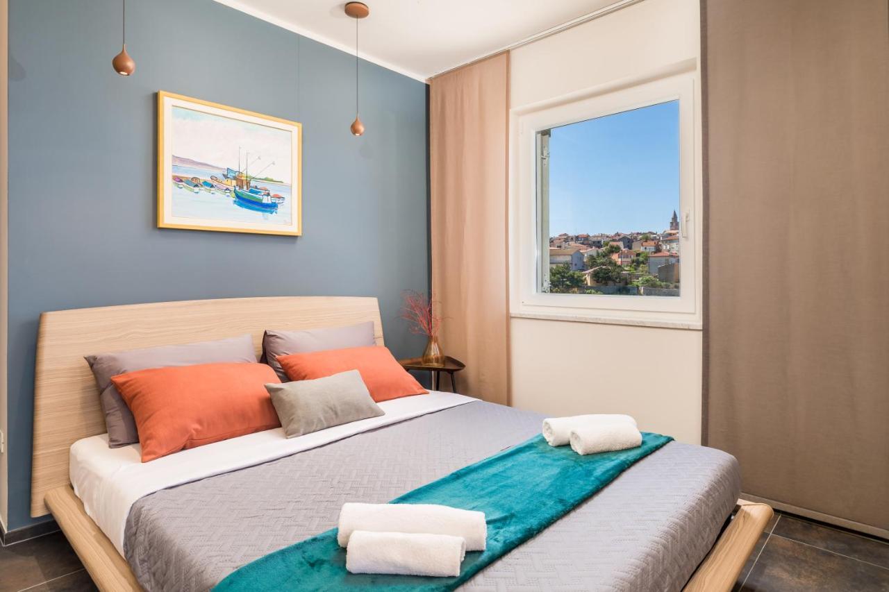 ורבניק Apartmani Heni מראה חיצוני תמונה