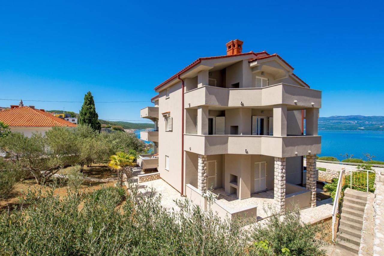 ורבניק Apartmani Heni מראה חיצוני תמונה